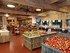 Image 7Farmers' market of Mack's Apples (from New Hampshire)