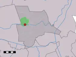 The village (dark red) and the statistical district (light green) of Varsen in the municipality of Ommen.