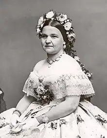 Black and white photo of Mary Todd Lincoln's shoulders and head