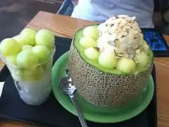 Melon bingsu