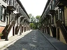 Sylvan Terrace looking east to Roger Morris Park