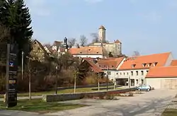 Neuhaus with Veldenstein Castle