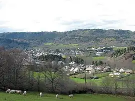 A general view of Neussargues-Moissac