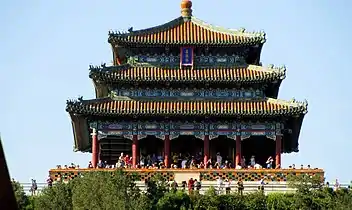 Wanchun Pavilion (万春亭)