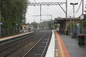 Northbound view from Pascoe Vale platform 1 facing towards platform 2