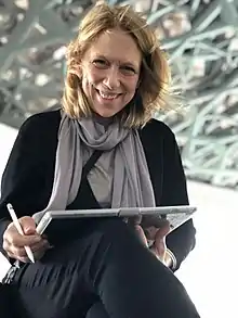 Donnelly drawing at the Louvre Abu Dhabi in 2018