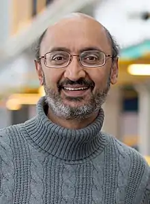 portrait of Professor Srinivasan Keshav