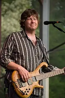 Rob Derhak performing with moe. on May 25, 2008.