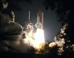  Space shuttle Columbia lifts off on mission STS-93.