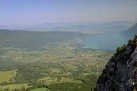 The town seen from the Col de la Cochette