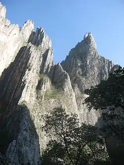 Image 2 La Huasteca, Mexico (from Portal:Climbing/Popular climbing areas)