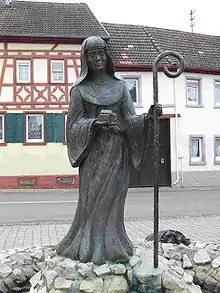 Saint Leoba's statue in Schornsheim