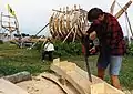 Old craft: 'viewing' when sawing a frame-section