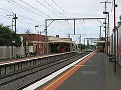 Northbound view from Platform 2, November 2007