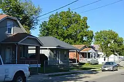 Houses on Steffen Avenue