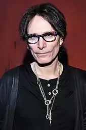 Steve Vai 2011.jpg