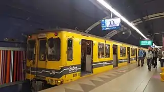 Subway car at Bolivar station