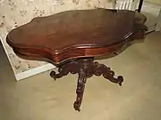 Violin table