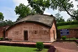 A Sultanate era mausoleum