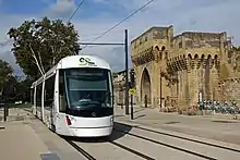 Tram Avignon 102.jpg