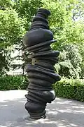 an unstable column of circular elements