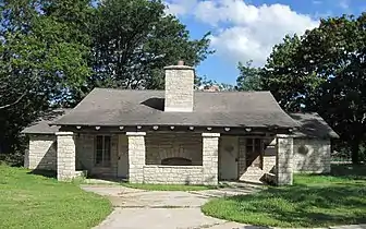 Canoe house, University of Iowa (1937)