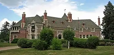 Weckbaugh House, 1701 Cedar Ave., 1930–33, National Register of Historic Places