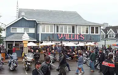 Willie's Restaurant in Port Dover on Friday, August 13, 2004.