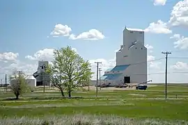 Woodrow grain elevators