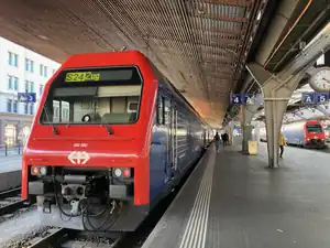 An S24 Re 450 locomotive at Zürich Hauptbahnhof, one of the stations on the line.