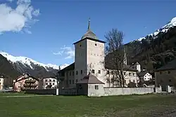 Schloss Planta-Wildenberg (Planta-Wildenberg Castle), medieval tower-house with Baroque annexe